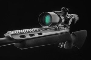 Rail tactique type Picatinny Remington 700