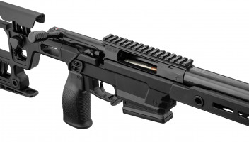 AEK3801-05.jpg Aero Precision Solus bolt-action rifle caliber .308 Winchester 20'' barrel Photo AEK3801-05.jpg Aero Precision Solus bolt-action rifle caliber .308 Winchester 20'' barrel