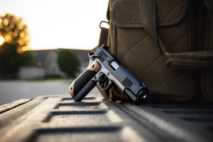 Photo KIM028-11.jpg Pistolet Kimber Custom Two-Tone Next Gen OR